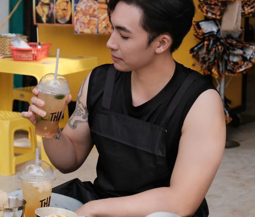 z7335812022458_21ff9f937381fd0fa8f57799e164986e